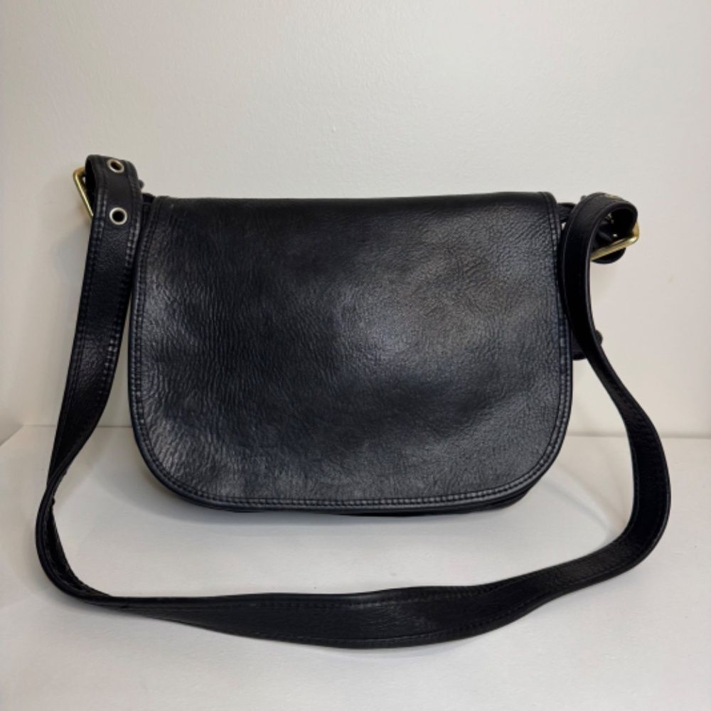 Vintage 1990s Black Leather Patricia's Legacy Coach Saddle Style Shoulder Bag